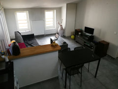 Exceptionnellement et à l'occasion de la fête des lumières nous vous proposons 1 Lyon, France Chambre 2 personnes proche Bellecour Private room in rental unit vacation rental 21874976