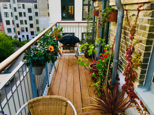 Welcome to this cosy apartment located on the fifth floor in the heart of vibrat Copenhagen, Denmark Penthouse view in heart of charming Noerrebro Entire rental unit vacation rental 26916793