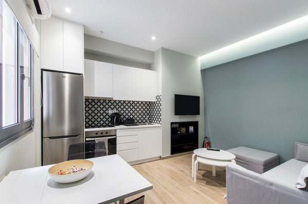 Beautiful newly renovated apartment in the heart of Athens. Located on the 3rd f Greece Minimal apartment in Monastiraki next to Plaka Entire rental unit vacation rental 28555237