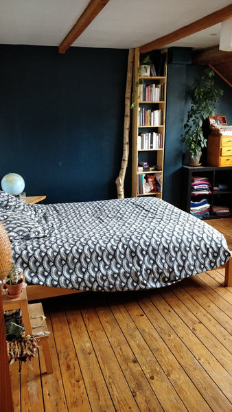 This charming appartment offers a calm and cosy nest in the heart of the most dy Brussels, Belgium Bright and charming flat in the heart of St-Gilles Entire rental unit vacation rental 45784277