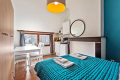 Beautiful, bright & quiet studio with 2 bed rooms and private bathroom in the he  Spacious studio in historic centre Gent Entire rental unit vacation rental 44107846