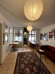Artistic and spacious apartment with an ideal location. The apartment is located Copenhagen, Denmark Creative oasis - ideal location in <3 of Nørrebro Entire rental unit vacation rental 625053095872302795