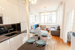 Recently renovated building and apartment (May 2018), 52m², with double glazing  Paris, France Central apartment Louvre-Opera Entire rental unit vacation rental 23796840