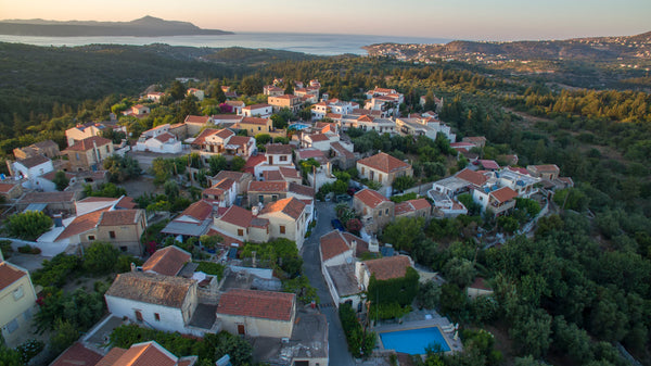The exquisite villa owns a private spacious pool and offers pleasant views to th  4 BEDROOM DETACHED VILLA WITH PRIVATE POOL Entire home vacation rental 11996331