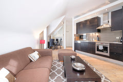 The adventure of this apartment was born from the desire to travel differently;  Brussels, Belgium 1 bedroom apt with balcony 2 steps from Parliament Entire rental unit vacation rental 51999599