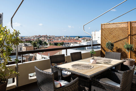 Apartement in the heart of chania city with a large balcony with sea view, locat Chania, Greece Center apartment with Harbour Sea View Entire rental unit vacation rental 20737677