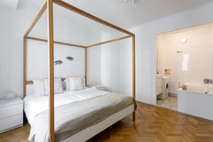 Nice apartment in best city center location. Fast internet. Kitchen. Fridge. Hea Vienna, Austria OPERA ALLEY CITY CENTER APARTMENT little Asia Entire rental unit vacation rental 12203888