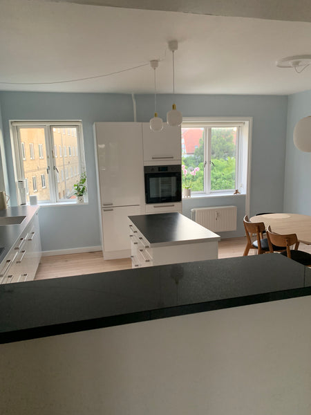 Stor 4-værelses lejlighed med soveværelse, børneværelse, kontor/garderobe, køkke Copenhagen, Denmark Stor familievenlig lejlighed med god beliggenhed Entire condo vacation rental 642359814963365684