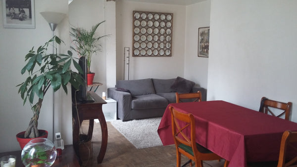 Logement très calme sur rue piétonne avec trois terrasses  idéal pour visiter paris Entire rental unit vacation rental 18540774