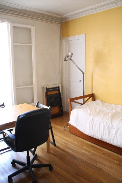 My room is large, bright and silent! The kitchen has everything you need. There  Paris, France Cool Room in the 15th Private room in rental unit vacation rental 8503283