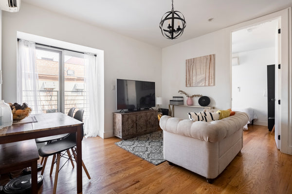 My apartment is right in the middle of everything interesting in Bed-Stuy. Lots  New York, NY Rental unit in Brooklyn · ★4.84 · 1 bedroom · 1 bed · 1 shared bath Private room in rental unit vacation rental 50698997