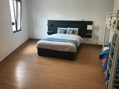 Deze kamer wordt verhuurd voor een langere periode. De periode kan besproken wor Ho Chi Minh City, Vietnam LucMoon BnB Ledeberg 1 Private room in rental unit vacation rental 38319358