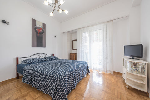 Beautifull Athenian apartment. The Wooden floors give warmth to the apartment. I West Athens Regional Unit, Greece Athenian Apartment Entire rental unit vacation rental 24745931