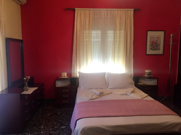 Welcome to my traditional cretan house. You will have a real Cretan experience d Chania, Greece Traditional Cretan House Entire home vacation rental 19716354