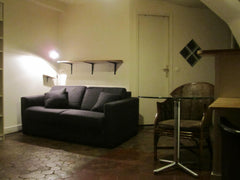 Charming studio in Odéon the heart of Paris. Very close to Pantheon, Notre-Dame  Paris, France Location studio Paris 6ème Entire rental unit vacation rental 4529397