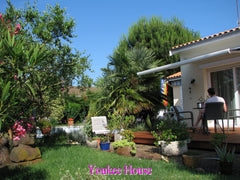 Villa de type provençale avec jardin arboré clos de 1200m2 calme et agréable. Pi  Une chambre d'hôtes à Pessac Private room in home vacation rental 3297318