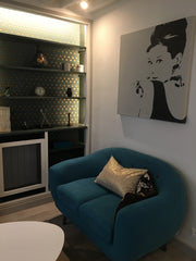 Au cœur de Saint-Germain, juste à côté de la place de Furstenberg, ce nid douill Paris, France Cocoon Saint Germain Entire rental unit vacation rental 22045381