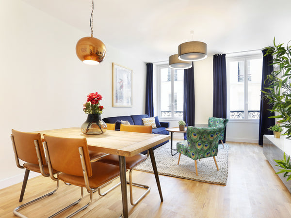 Modern-style apartment accessible by a staircase. You can relax using free WiFi  Paris, France Caire 4 Entire rental unit vacation rental 15077738