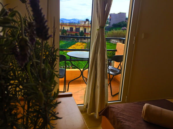 An apartment just 5 minutes walk from the beach of Agia Pelagia, designed to acc Heraklion, Greece vergetis apartments Entire rental unit vacation rental 31590760