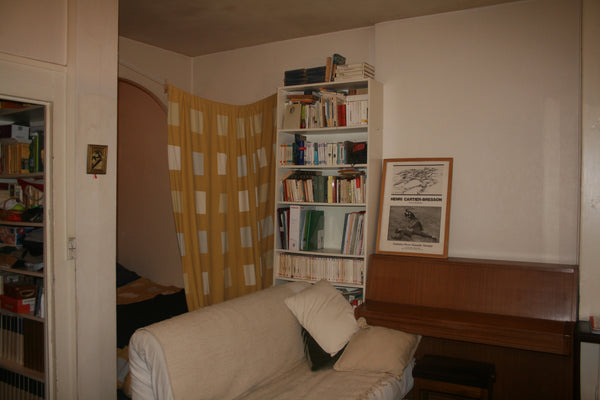 Plein centre-ville, à 1 minute du tramway et du métro Guillotière. Appartement c  Appartement de musicien. Entire rental unit vacation rental 9192466