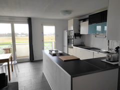 Appartement T3 de 64 m² au deuxième et dernier étage.<br />A proximité : Parc (5 Bruges, France Agréable T3 proche de toutes commodités Entire condo vacation rental 48102174