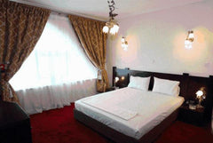 The rooms ar big and confortable, with private barthrooms(bath or shower) comfy  GR DOUBLE ROOM Private room in bed and breakfast vacation rental 31603115