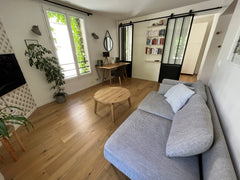 Mon logement est proche de Rue des Abbesses. Vous apprécierez mon logement pour  Paris, France Appartement au calme Abbesses Montmartre Entire rental unit vacation rental 3486752