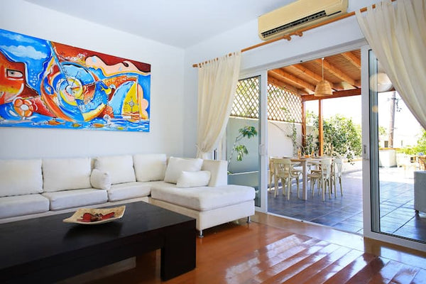 Appartement spacieux avec grande terrasse situé à 50m de la plage, pouvant accue Anopolis, Greece Appartement cosy à 50m de la plage Entire rental unit vacation rental 557711106916209426