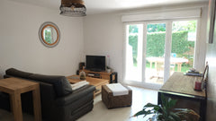 Appartement entièrement rénové cette année. Il est lumineux et confortable, avec Cestas, France Appartement agréable avec jardin Entire condo vacation rental 43470597