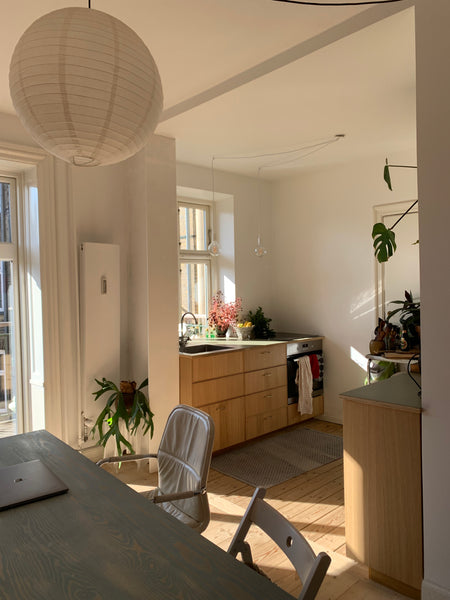 Nyd denne dejlige lejlighed med solrig altan på hjertet af nørrebro. Tæt på alt: Copenhagen, Denmark Solrig altan i hjertet af Nørrebro Entire condo vacation rental 580195084852918881