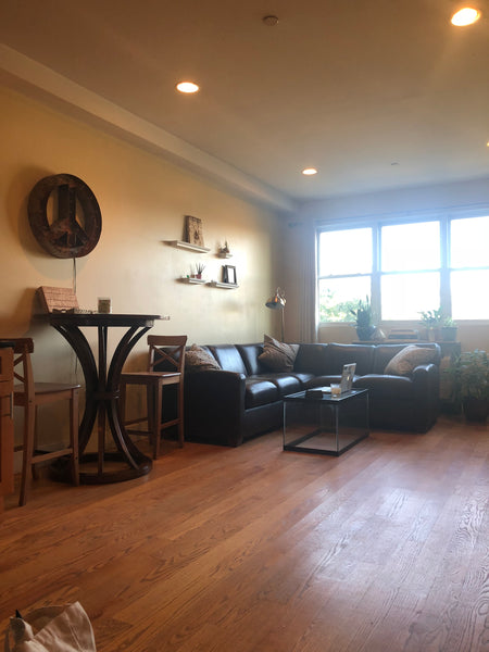 This 1 bedroom is located about two blocks from the  Halsey stop/ L train in Bus New York, United States Rental unit in Brooklyn · ★5.0 · 1 bedroom · 1 bed · 1 bath Entire rental unit vacation rental 29730504