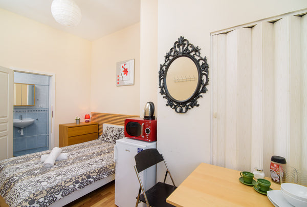 Nice private room in three rooms apartment. Has its own shower with toilet, micr Chelyabinsk, Russia Private room near center, train and bus stations Private room in condo vacation rental 20444614