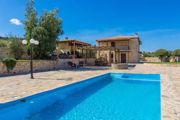 Luxury Stone Villa-absolute privacy, no visual contact, private pool. 4 bedrooms Greece Ioanna Villa, Absolute Privacy! Entire villa vacation rental 1269864
