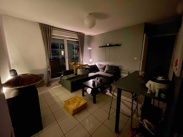 Ce logement familial est proche de tous les sites et commodités. Un lit king siz Lyon, France Cozy appartement dans résidence,25 au centre ville Entire condo vacation rental 53209232