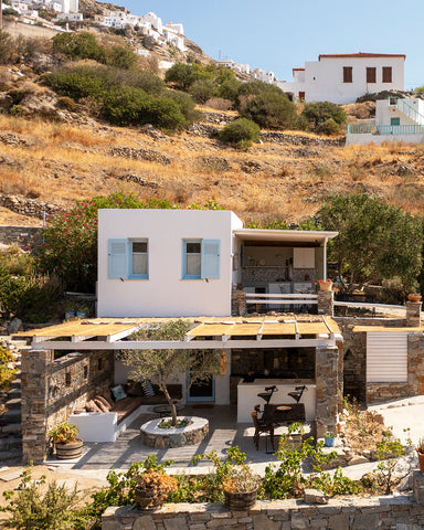 An ideal getaway to Serifos, the guesthouses Melia are half way between the port Athens, Greece Melia suites, Serifos Entire home vacation rental 630738689046633779