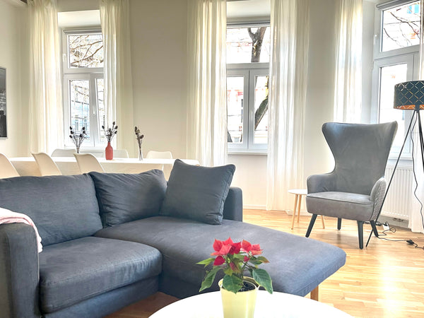 This spacious place (150m^2) is centrally located in Vienna. The infrastructure  Vienna, Austria BIG Apartment Vienna Entire rental unit vacation rental 53461777