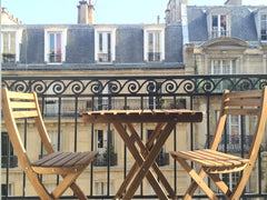 Old style parisian flat in Montmartre.<br />5th floor with lift.<br />1 bedroom  Paris, France Beautiful flat in Montmartre Entire rental unit vacation rental 5701701