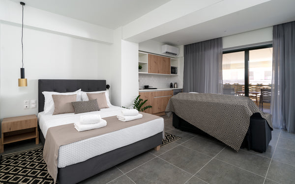 City Stories offers high quality amenities in a fully equipped and refurbished s  City Stories #2 - free private parking! Entire rental unit vacation rental 668585809726235567