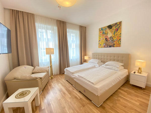 Unser gemütliches Apartment liegt in einem klassischen Wiener Altbau im 2. Bezir Vienna, Austria Steiner Residences Nestroyplatz Studio Apartment Entire condo vacation rental 51533783