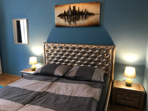 A nice studio for two persons - very quiet and comfy. For your notebook there is Prague, Czechia Cosy Studio near Old Town Square with NETFLIX TV. Entire rental unit vacation rental 2742534