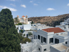 <b>License number</b><br />00001335618  Quaint Pyrgos house with a fantastic village view Cycladic home vacation rental 28348749