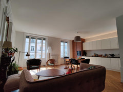 Appartement cosy, typique lyonnais, refait à neuf l'année dernière par une archi Lyon, France Lyon 6e Brotteaux - ancien familial et lumineux Entire rental unit vacation rental 45665553
