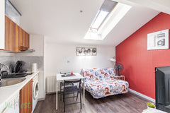 Joli petit studio de 18m2  au pied de la gare de perrache tout équipé , classé 2 Lyon, France studio 2 “étoiles de france” coeur lyon perrache Entire rental unit vacation rental 24913824