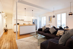 The best place to stay in Paris is mine... <br /><br />Ideal for 4 people with t Paris, France ❤️ Cosy flat with Jacuzzi in the heart of Paris ❤️ Entire rental unit vacation rental 19598488