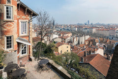 La campagne en plein cœur de Lyon ! Notre site exceptionnel est constitué de 2 m Lyon, France Vieux Lyon, magnifique studio, vue d'exception ! Entire home vacation rental 30396003