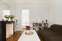 Appartement 2 pièces, 40m2, récemment rénové avec parquet, cheminée et moulures  Paris, France New & Comfortable Flat - Paris Entire rental unit vacation rental 5771392