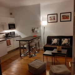Appartement  situé dans le 3ème arrondissement, à proximité du quartier Monplais Chazay-d'Azergues, France T2 30m2 , lumineux, dans le 3ème arrdt Entire rental unit vacation rental 12107126