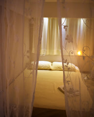 A quiet, small elegant apartment, in a youthful neighborhood, with easy access t Zografou, Greece Cozy studio appartment Entire rental unit vacation rental 13294421