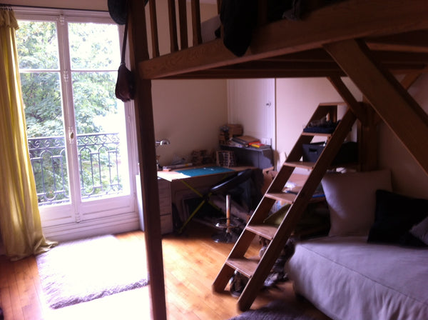 Chambre individuelle avec un lit double sur mezzanine et un lit simple dans bel  Paris, France Chambre 3 pers dans bel appartement Private room in rental unit vacation rental 3604731