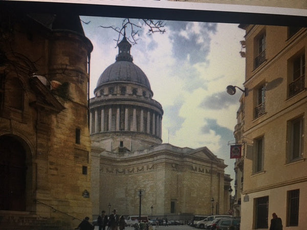 A proximité du Panthéon (2 minutes à pied), de Notre Dame (4 minutes) et de nomb Paris, France Charmant T1 Panthéon/Quartier Latin Entire rental unit vacation rental 21292538